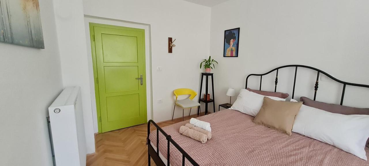 Bed and Breakfast Nona Bb Постойна Экстерьер фото