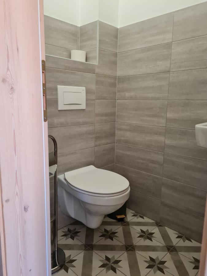 Bed and Breakfast Nona Bb Постойна Экстерьер фото