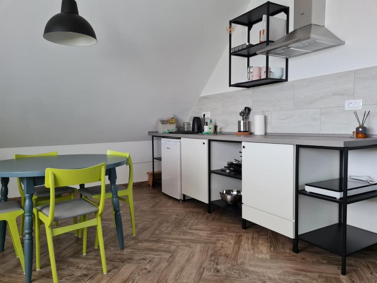Bed and Breakfast Nona Bb Постойна Экстерьер фото